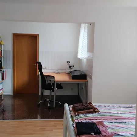 Gemuetliche Einliegerwohnung Ohne Kueche In Hoesbach-rottenberg アパート ヘースバッハ