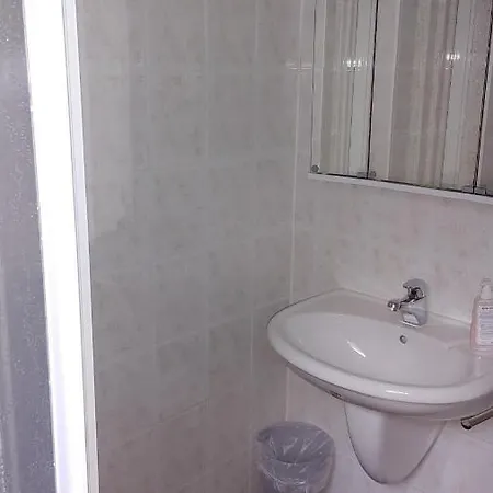 Lägenhet Gemuetliche Einliegerwohnung Ohne Kueche In Hoesbach-rottenberg *